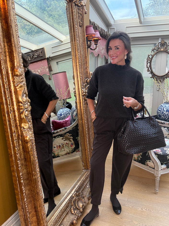 Cleo Barrel Trousers in Chocolate