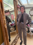 Cleo Barrel Trousers in Mocha