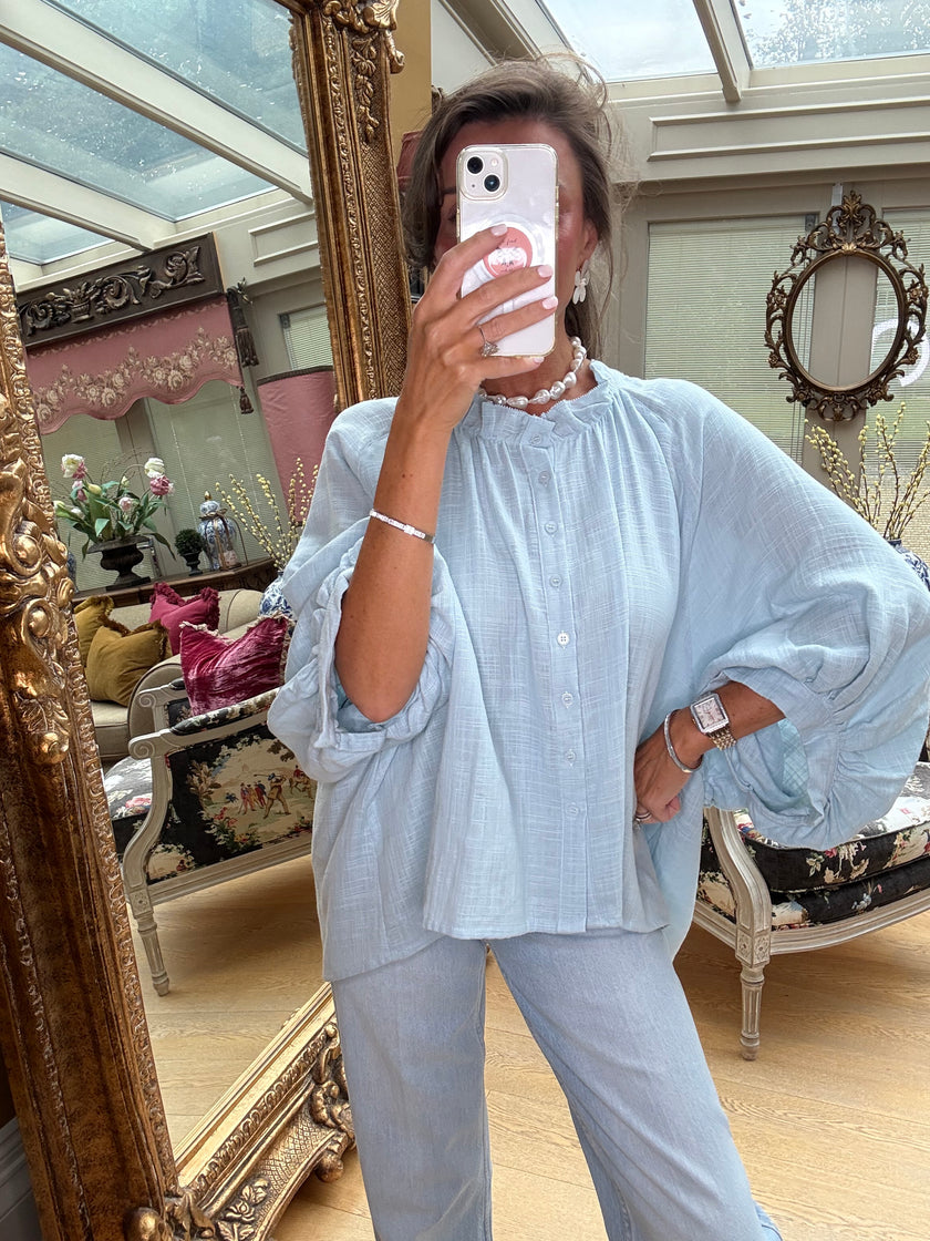 Lorenzo Artist's Blouse in Blue