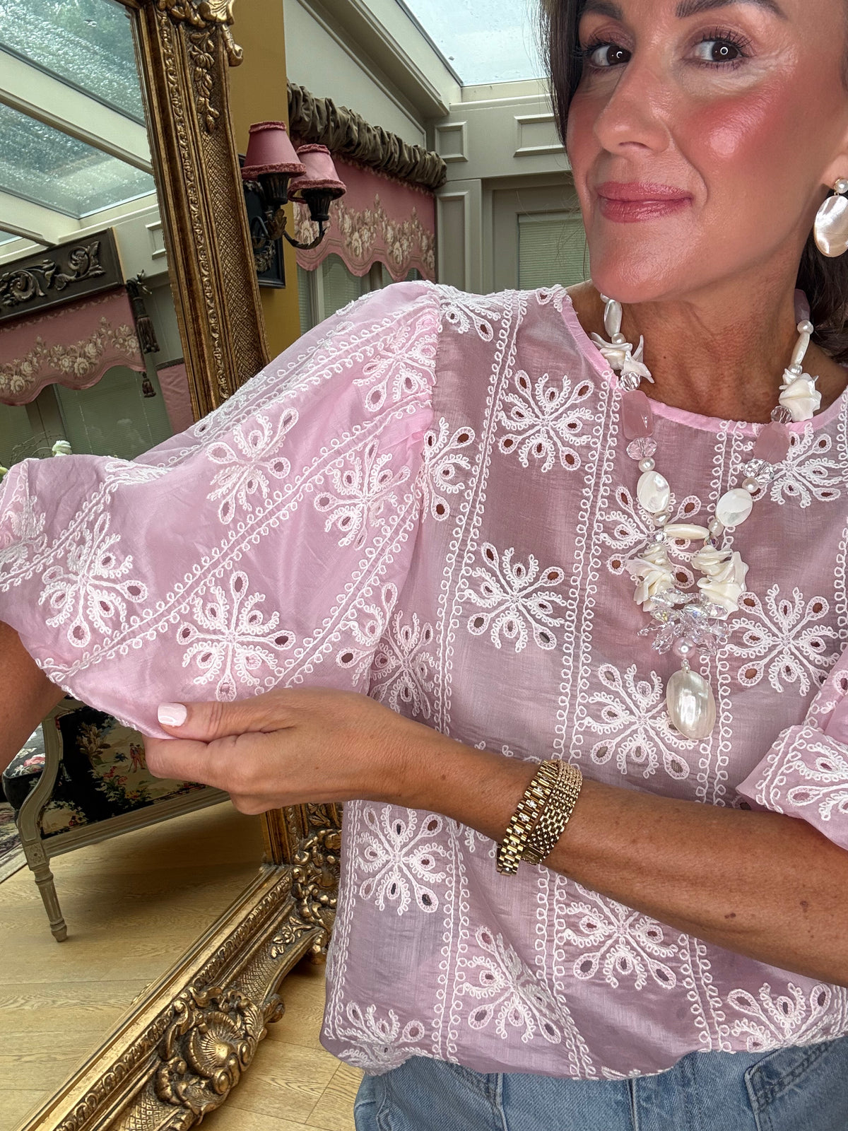 Iris Puffed Sleeve Blouse in Pink